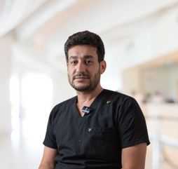 د/حاتم مجدي - طبيب أسنان عام